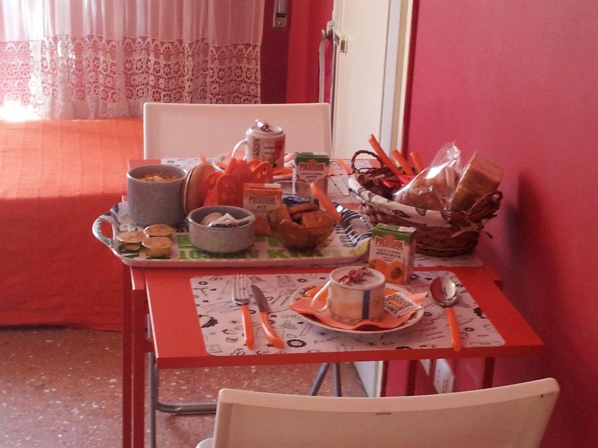 Passeggiate Romane B&B Extérieur photo